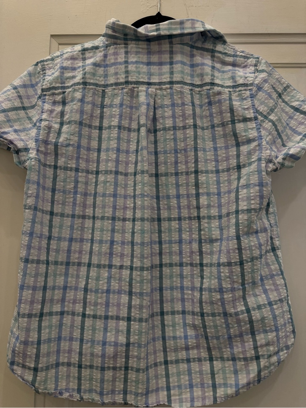 L.L.Bean Women's Vacationland Seersucker Shirt - Picture 3 of 7